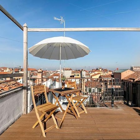 Ihomes Rialto-Corte Del Calice-Attico Vista Centro Velence Kültér fotó